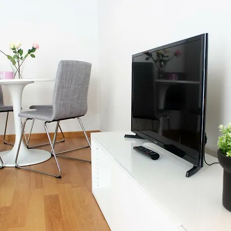 Appartement Jinetes 16, Pool, Historic Center, Free Parking, Quite Neighborhood, Ce *