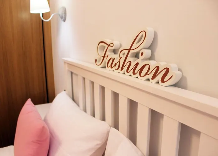 Jinetes 16, Pool, Historic Center, Free Parking, Quite Neighborhood, Ce * Málaga